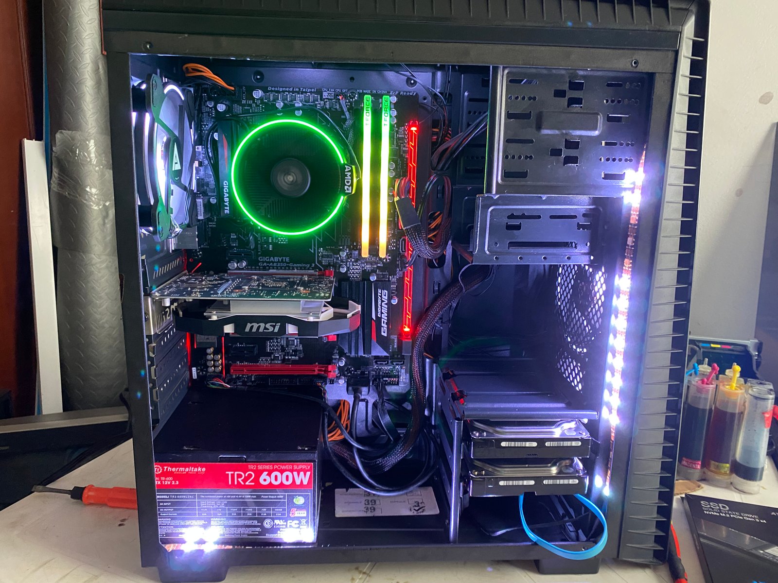 Computadora de escritorio para optimización y mantenimiento